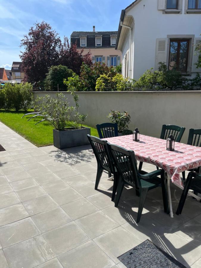 Appartement De Prestige Au Centre Climatise Avec Jardin Prive 콜마 외부 사진